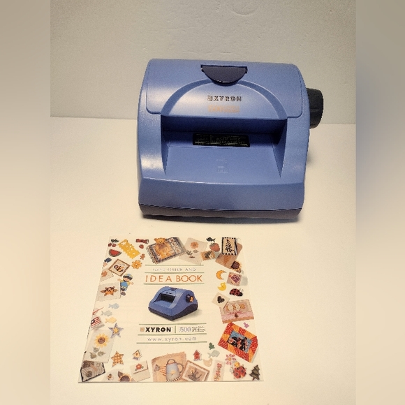 Xyron Create-A-Sticker Model 500 With Box And Idea Book. - Picture 2 of 6